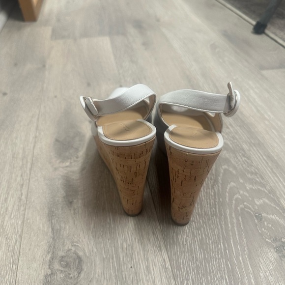 Veronica Beard Peep Toe Slingback Cork Wedge - Picture 5 of 8